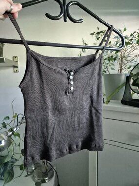 BRANDY MELVILLE TANK TOP